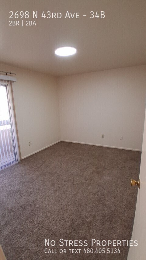 Building Photo - 2698 N 43rd Ave