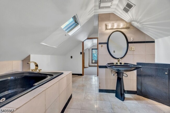 Building Photo - 128 E Colfax Ave