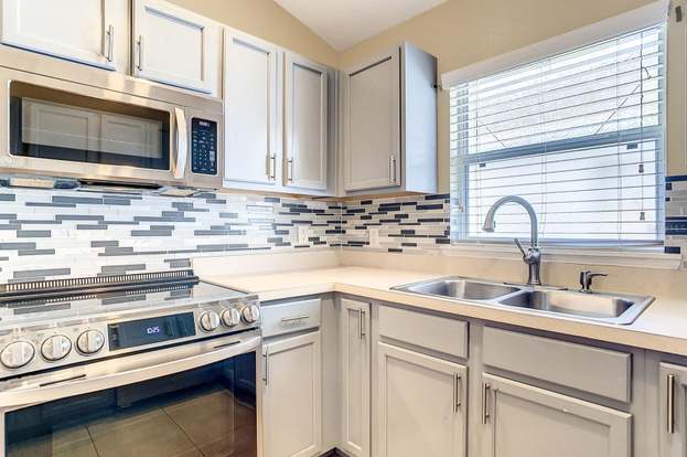 Building Photo - 2355 Hadley Way