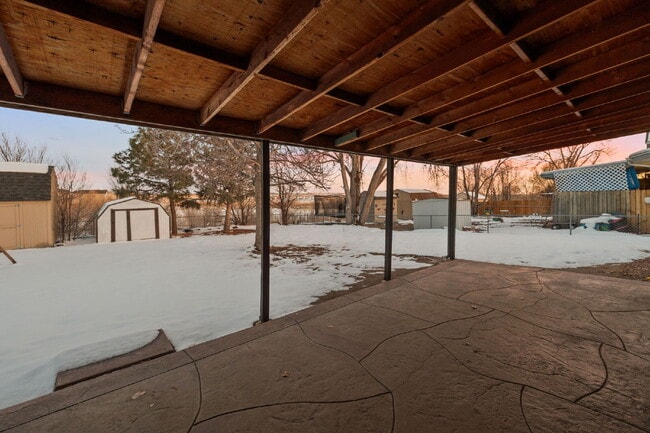 Building Photo - Spacious Split-Level Home with Finished Basement, Deck, Fenced Yard & 2-Car Garage