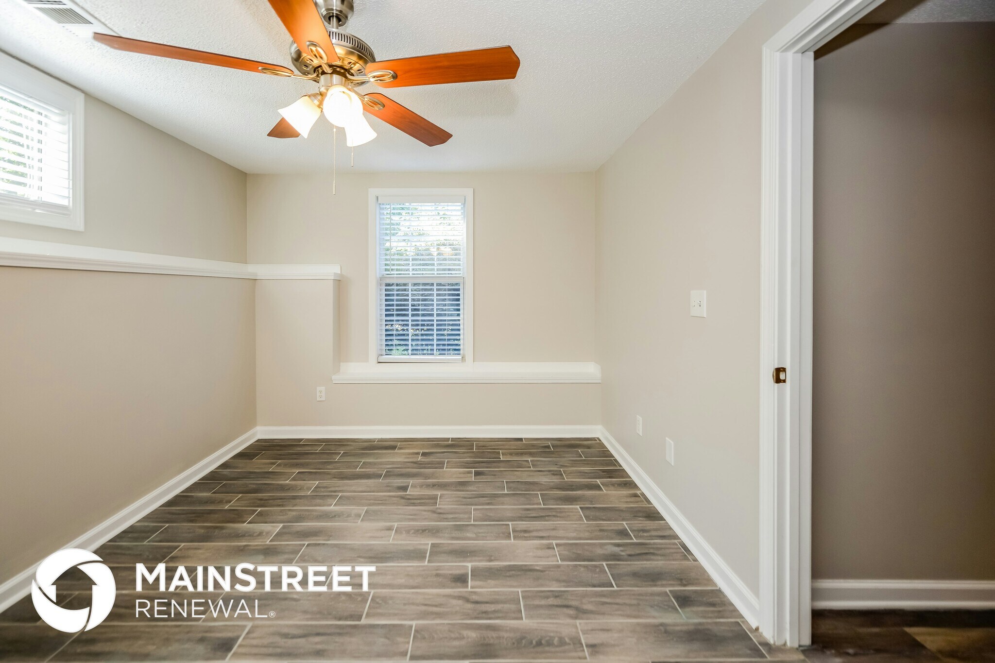 Building Photo - 1017 Crown River Pkwy