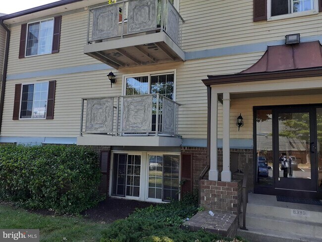 Building Photo - 8380 Brockham Dr