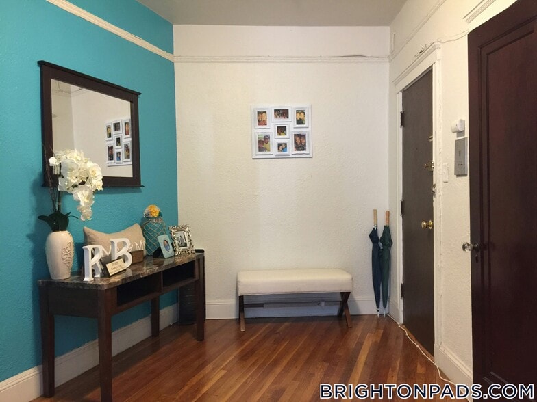 Building Photo - 66 Chiswick Rd