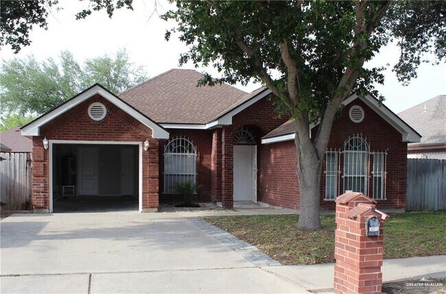 Primary Photo - 15 Umar Ave