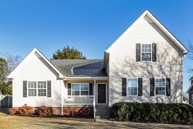 Building Photo - 3454 Westbrook Dr