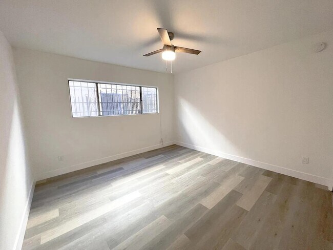 Building Photo - 1974 S Garth Ave