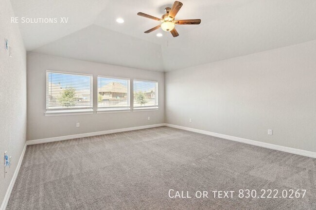 Building Photo - 29003 Throssel Ln
