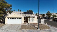 Building Photo - Updated Single Story, 2 Bedroom Home in De...