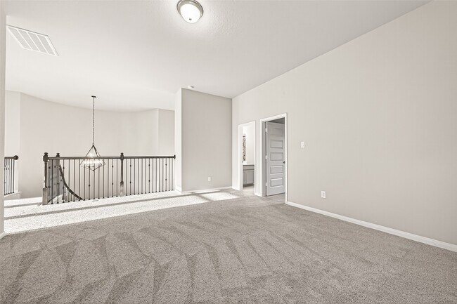 Building Photo - 17685 Martin Crk Ln