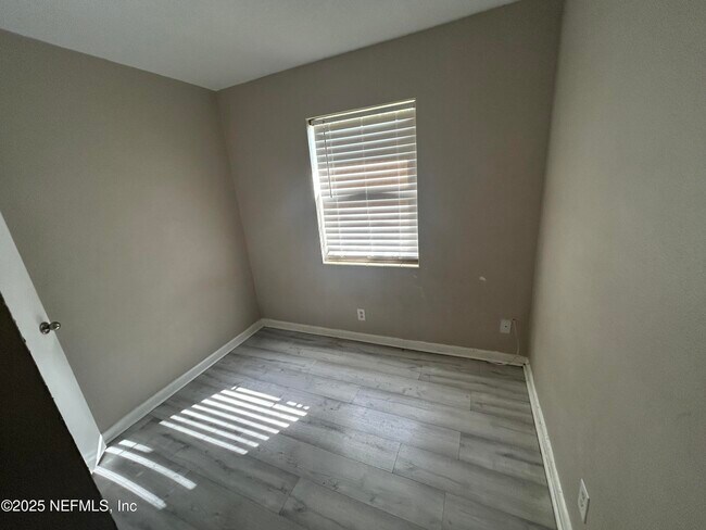 Building Photo - 5714 Belafonte Dr