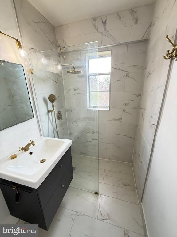 Building Photo - 2500 Q St NW