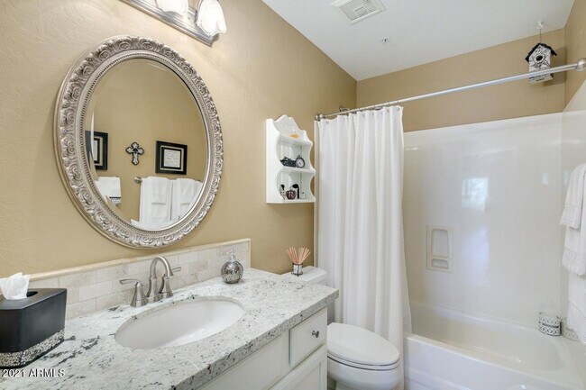 Building Photo - 10474 E Morning Star Dr