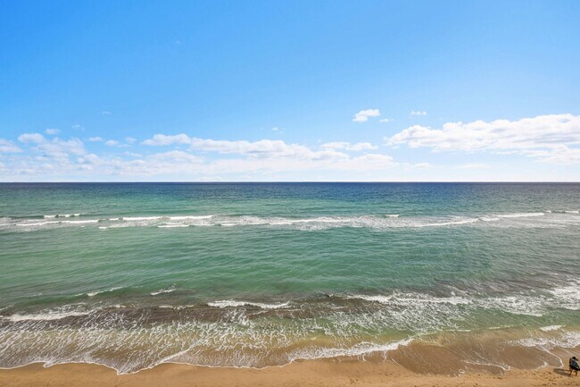 Building Photo - 3590 S Ocean Blvd