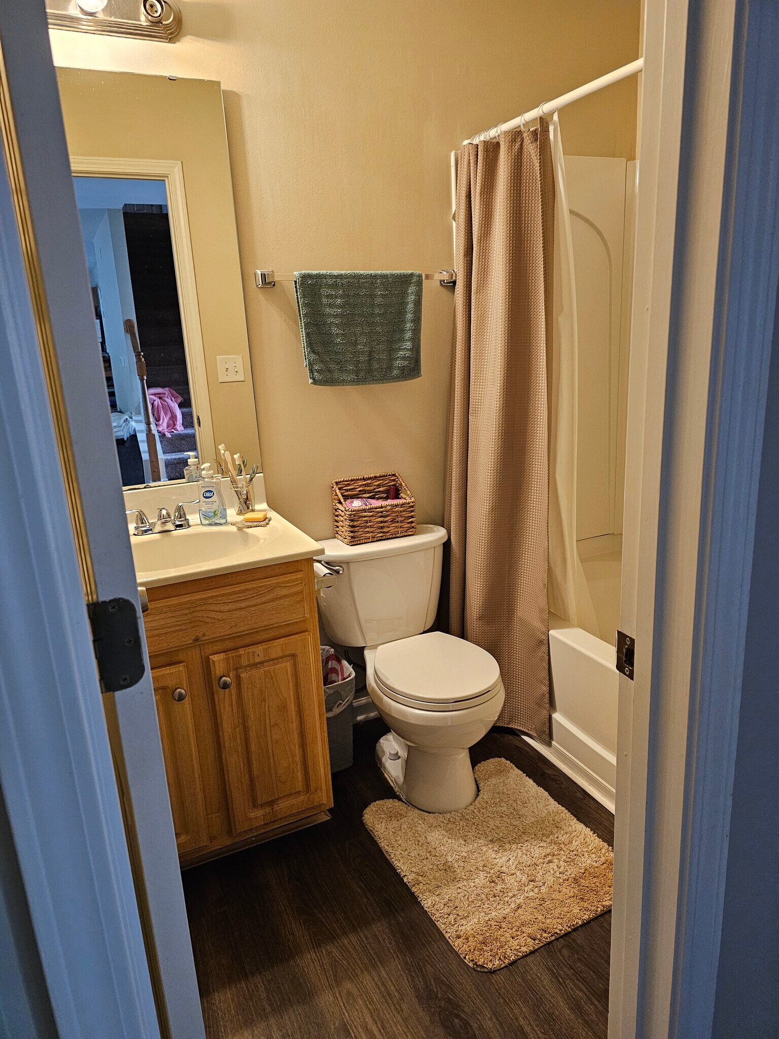 Building Photo - 162 Glenn Allen Rd