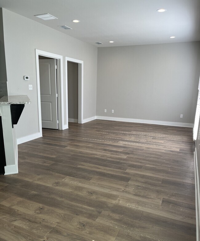 Living Room - 10661 Brothers Ln