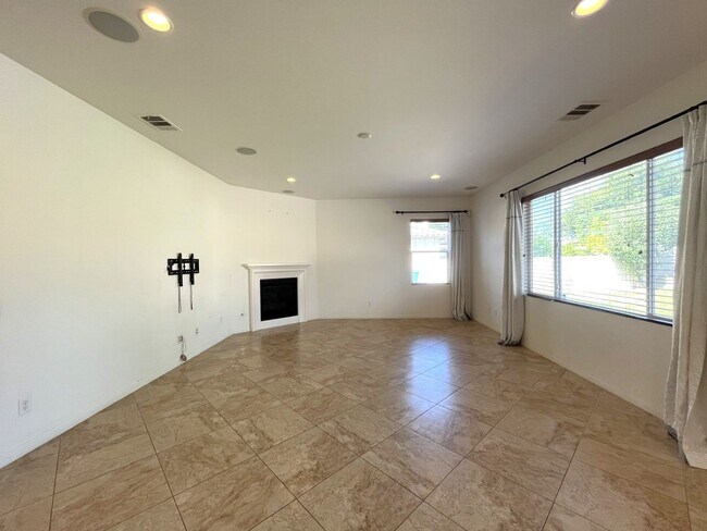 Building Photo - 7143 Leighton Dr