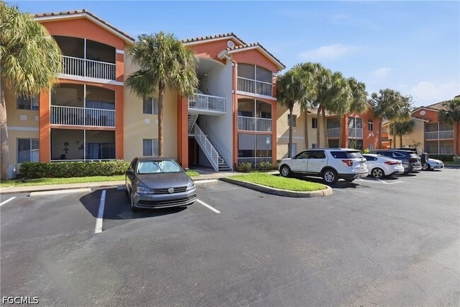 Building Photo - 6321 Aragon Way