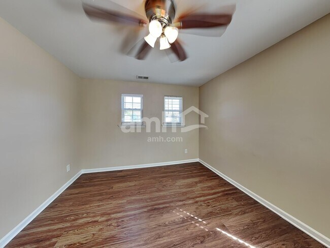 Building Photo - 202 Annaberg Ln