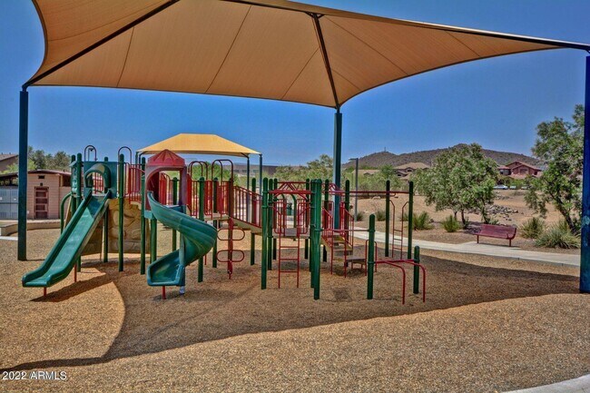 Building Photo - 2622 W Florentine Rd