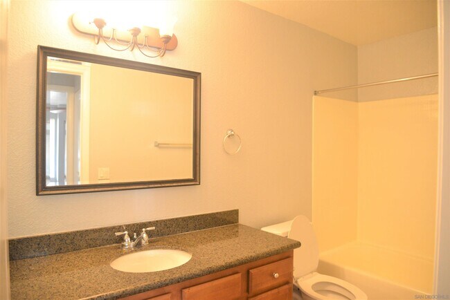 Building Photo - 3877 Pell Pl
