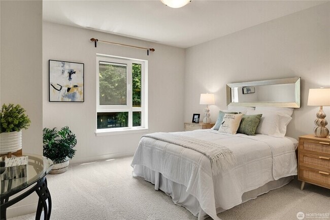 Building Photo - 5001 California Ave SW