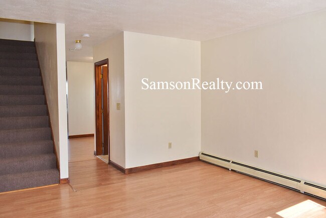 Building Photo - 112 Oakland Ave