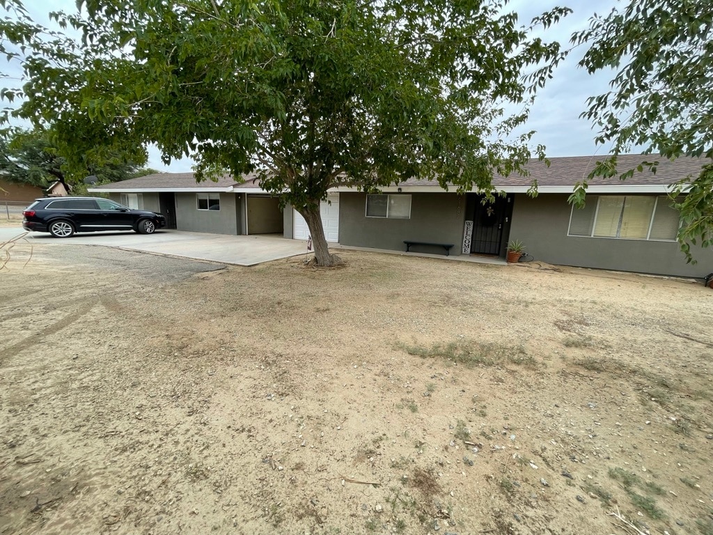 Building Photo - 61880 Verbena Rd