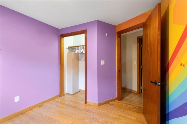 Building Photo - 32 Lawnacre Dr