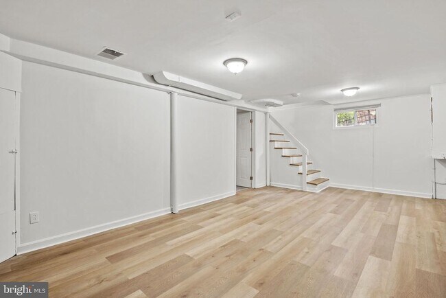 Building Photo - 1807 41st Pl SE