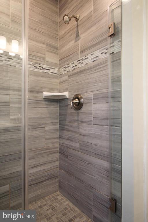 Building Photo - 14911 River Walk Way