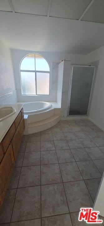 Building Photo - 12023 Stone Gate Way