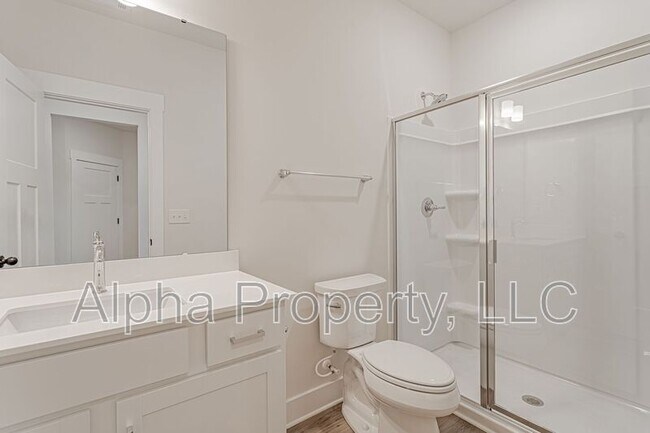 Building Photo - 1554 Shallons Ct