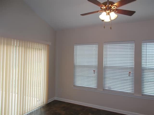 Building Photo - 118 Ashton Dr