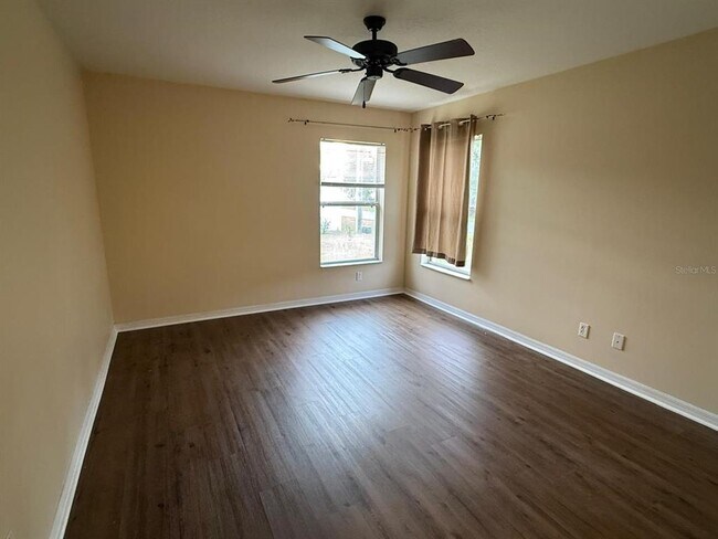 Building Photo - 12814 SW 51st Ave