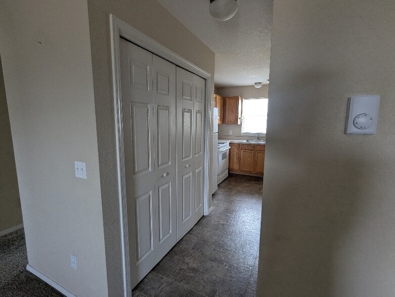 Building Photo - 7 Beth Rd