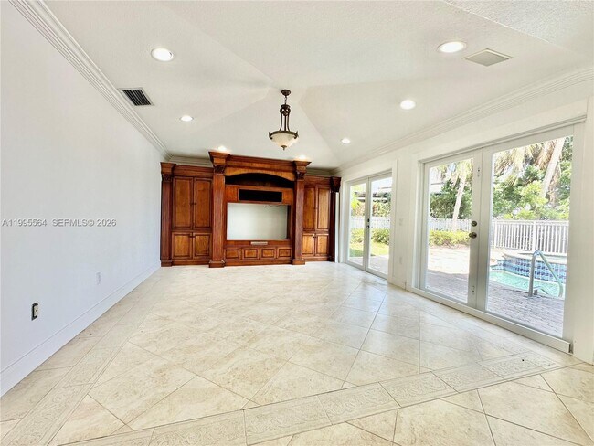 Building Photo - 5023 NW 94th Doral Pl