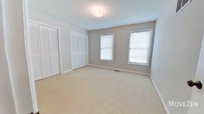 Building Photo - 5307 Pondfield Dr