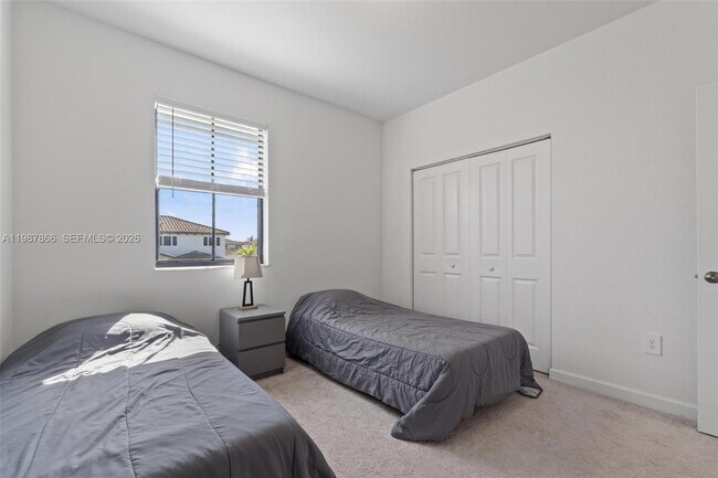 Building Photo - 11903 SW 241st St