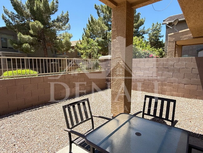 Building Photo - 2024 S Baldwin
