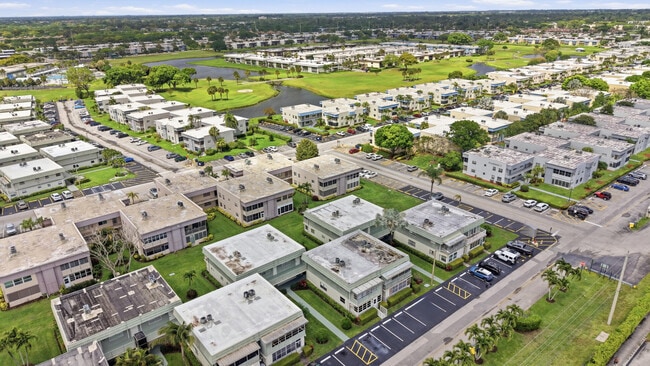 Building Photo - 284 Flanders F