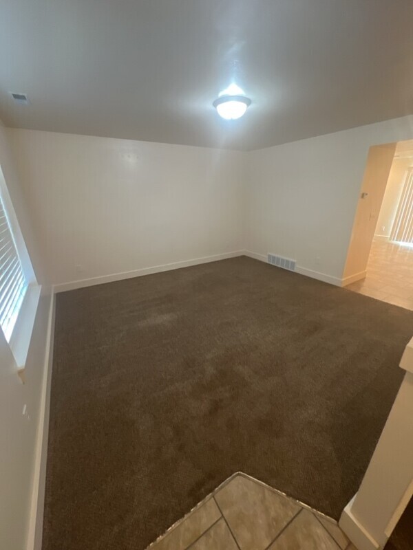 Building Photo - 2623 W 450 N