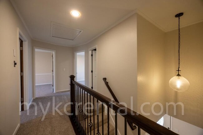 Building Photo - 12012 Ensley Ln