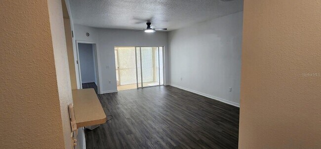 Building Photo - 6014 Portsdale Pl