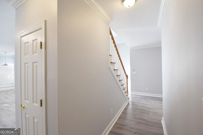 Building Photo - 204 Lenox Dr