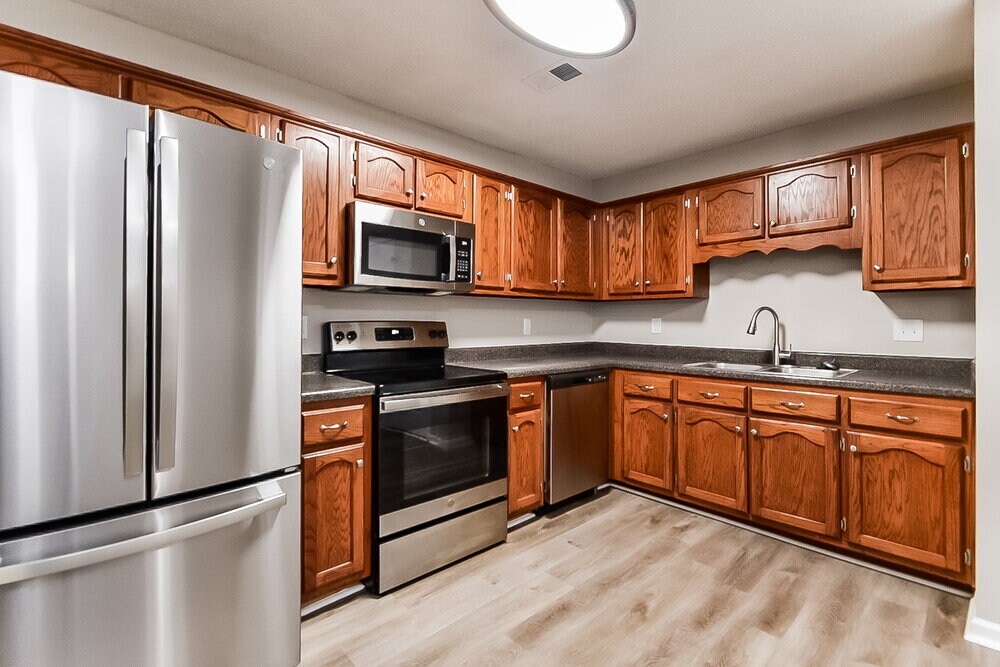 Building Photo - 1607 Central Trails Dr