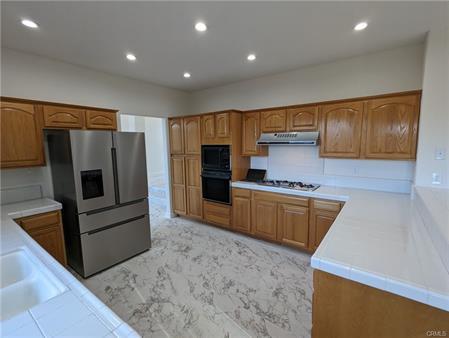 Building Photo - 42057 Parkmont Dr