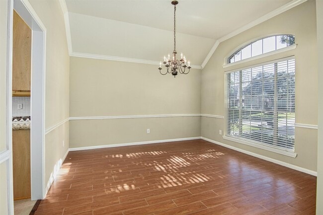 Building Photo - 21610 Emerald Ridge Cir