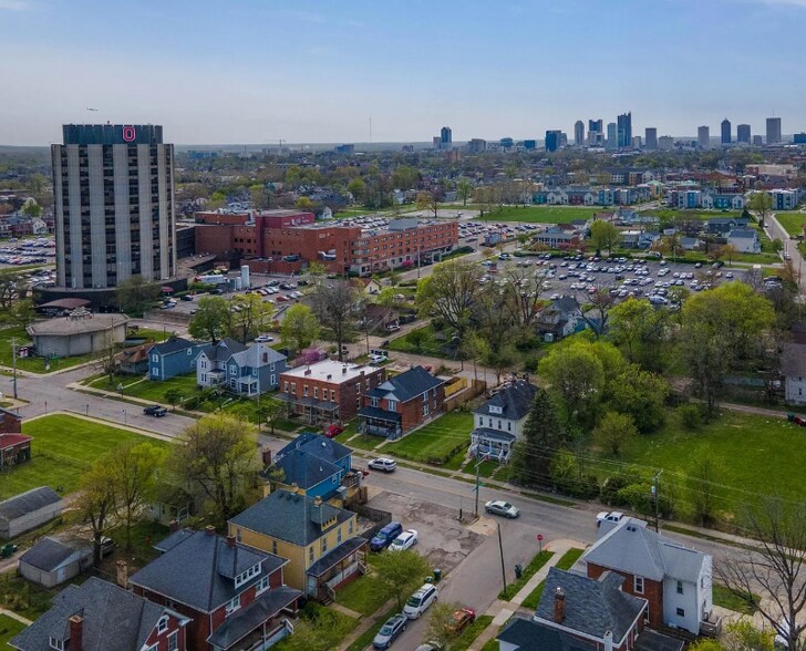 Building Photo - 241 Taylor Ave