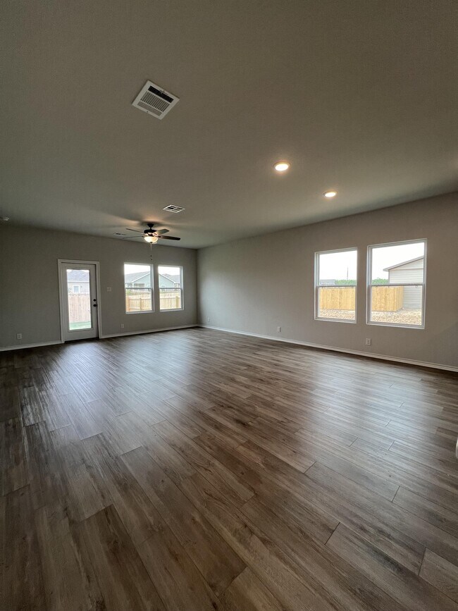 Building Photo - 12647 Auriga