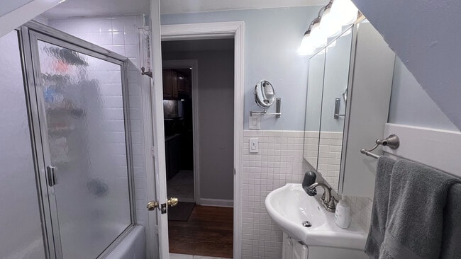 Bathroom - 1012 Main St
